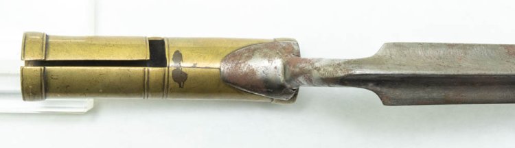 Italian Brass Socket hunting bayonet n/s. - Click Image to Close