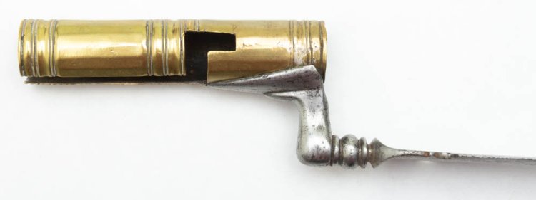 Sardinian hunting socket bayonet n/s. - Click Image to Close