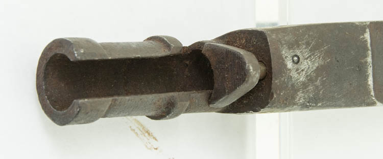 Russian 1942 Ersatz Bladed socket bayonet. - Click Image to Close